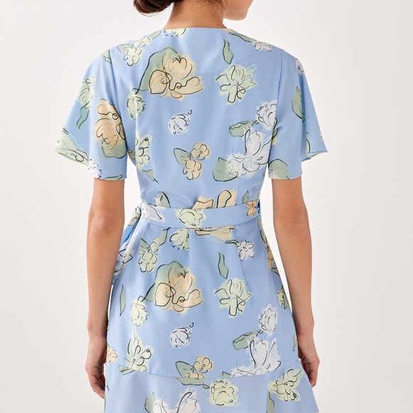 Lexa Front Wrap Dress in Unfolding Blooms - Picture 4 of 8